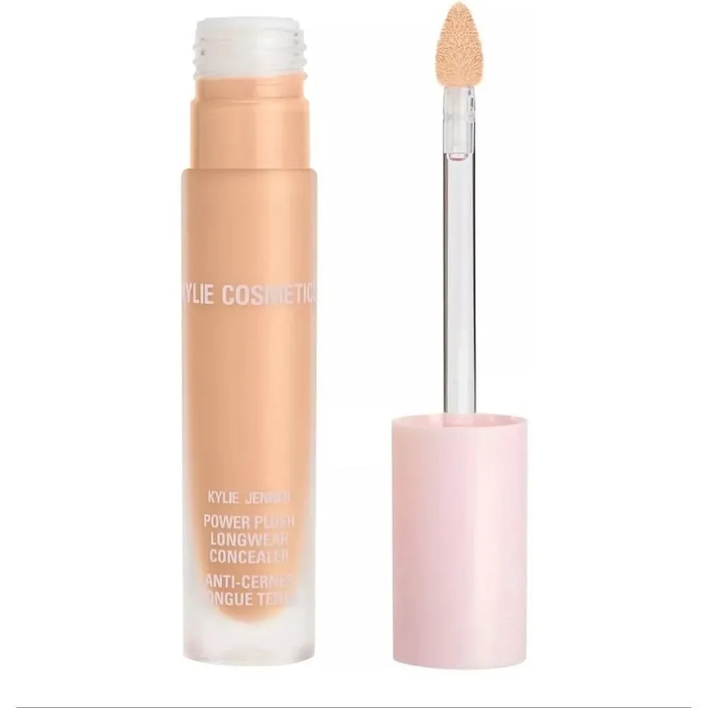 KYLIE COSMETICS - NWT Power Plush Longwear Concealer in 
